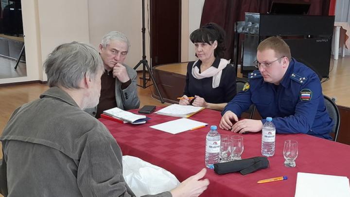 Прием инвалидов и ветеранов прокурором Обнинска Павлом Гильдиковым — Настоящий Обнинск