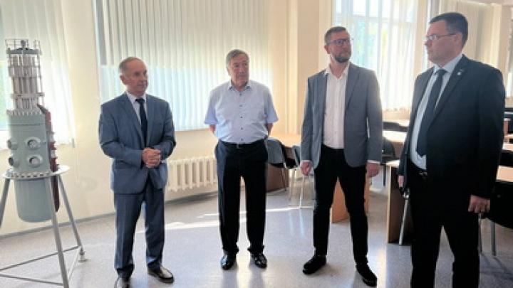 Делегация турецкой АЭС обсудила подготовку специалистов атомной отрасли в Обнинске — Настоящий Обнинск