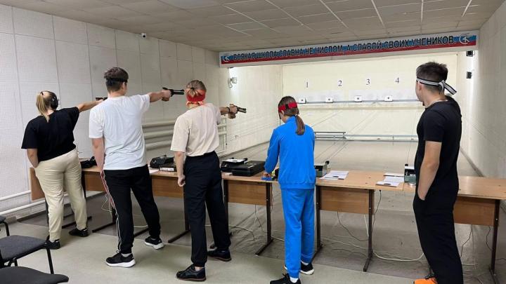 Спортсмены СШОР «Квант» успешно выступили на Кубке Калужской области по пулевой стрельбе — Настоящий Обнинск
