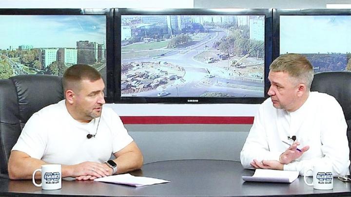 Роман Анциферов обсудил подготовку к отопительному сезону и благоустройство города в программе «Власть» — Настоящий Обнинск
