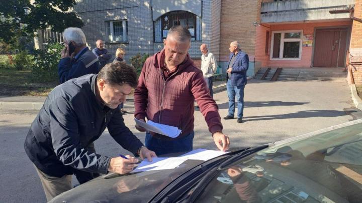 Первая приемка работ по благоустройству в этом сезоне прошла на территории ТОС «38-39 мкр» — Настоящий Обнинск