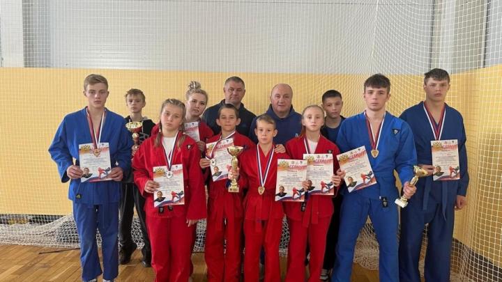 Команда «ЛукаС» успешно выступила на Всероссийском турнире по универсальному бою в Воронеже — Настоящий Обнинск