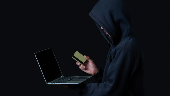 Житель Обнинска перевёл мошенникам более 9 миллионов рублей, поверив в «безопасный счёт» — Настоящий Обнинск
