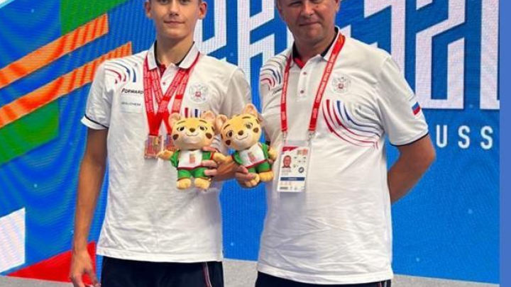 Калужская область – лидер чемпионата ЦФО по плаванию: 59 медалей и рекорд Григория Вековищева! — Настоящий Обнинск