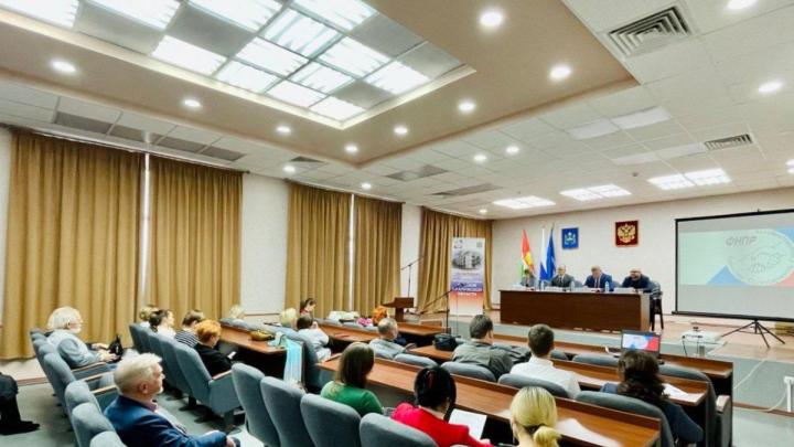 Активная работа профсоюза Физико-энергетического института отмечена в Администрации Обнинска — Настоящий Обнинск