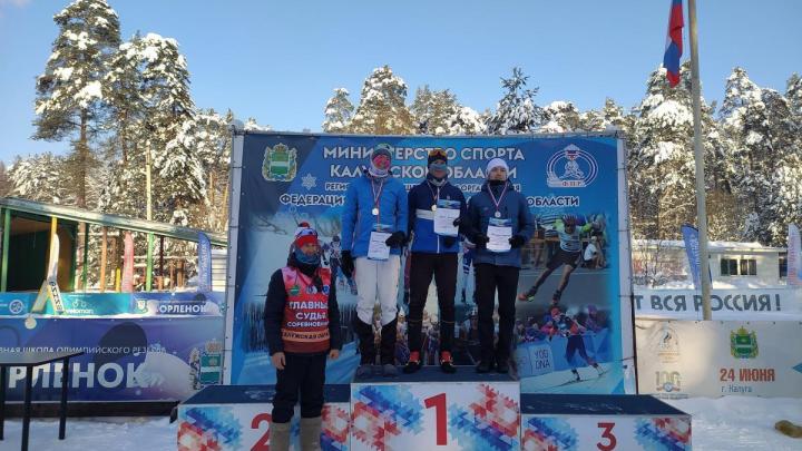 Обнинский спортсмен стал призёром чемпионата области по лыжным гонкам — Настоящий Обнинск