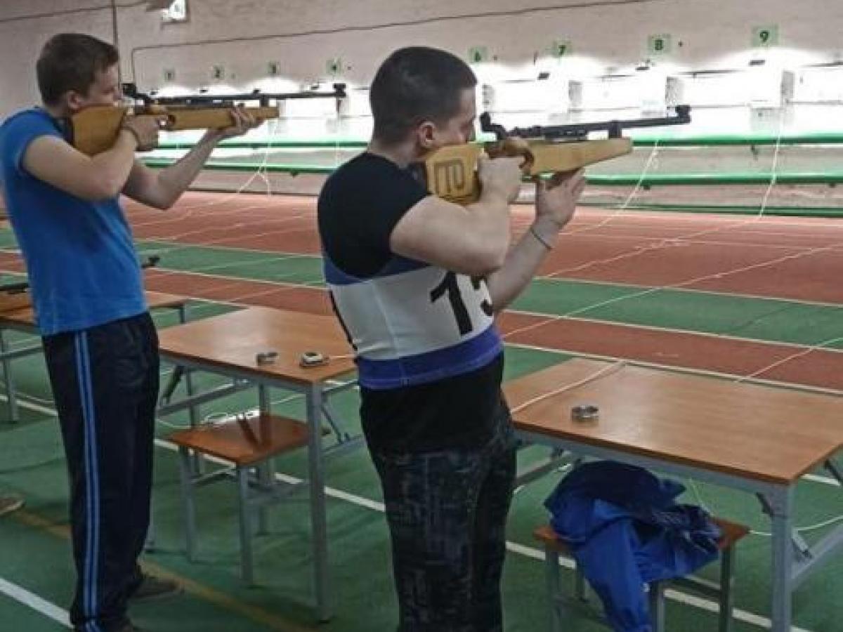 Обнинск и Ульяновский район стали победителями соревнований по стрельбе среди сотрудников администраций — Настоящий Обнинск