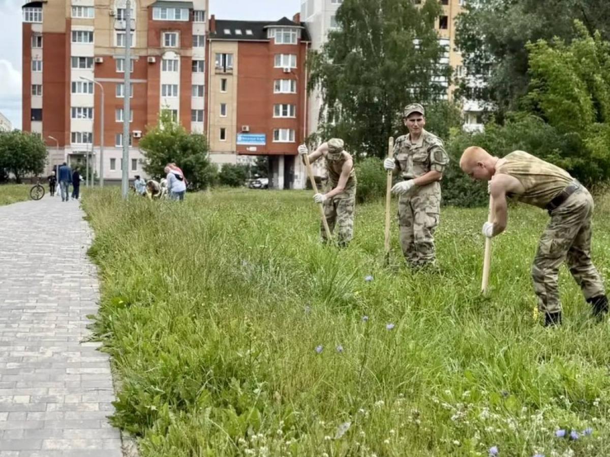 Аллея в честь 70-летия — Настоящий Обнинск