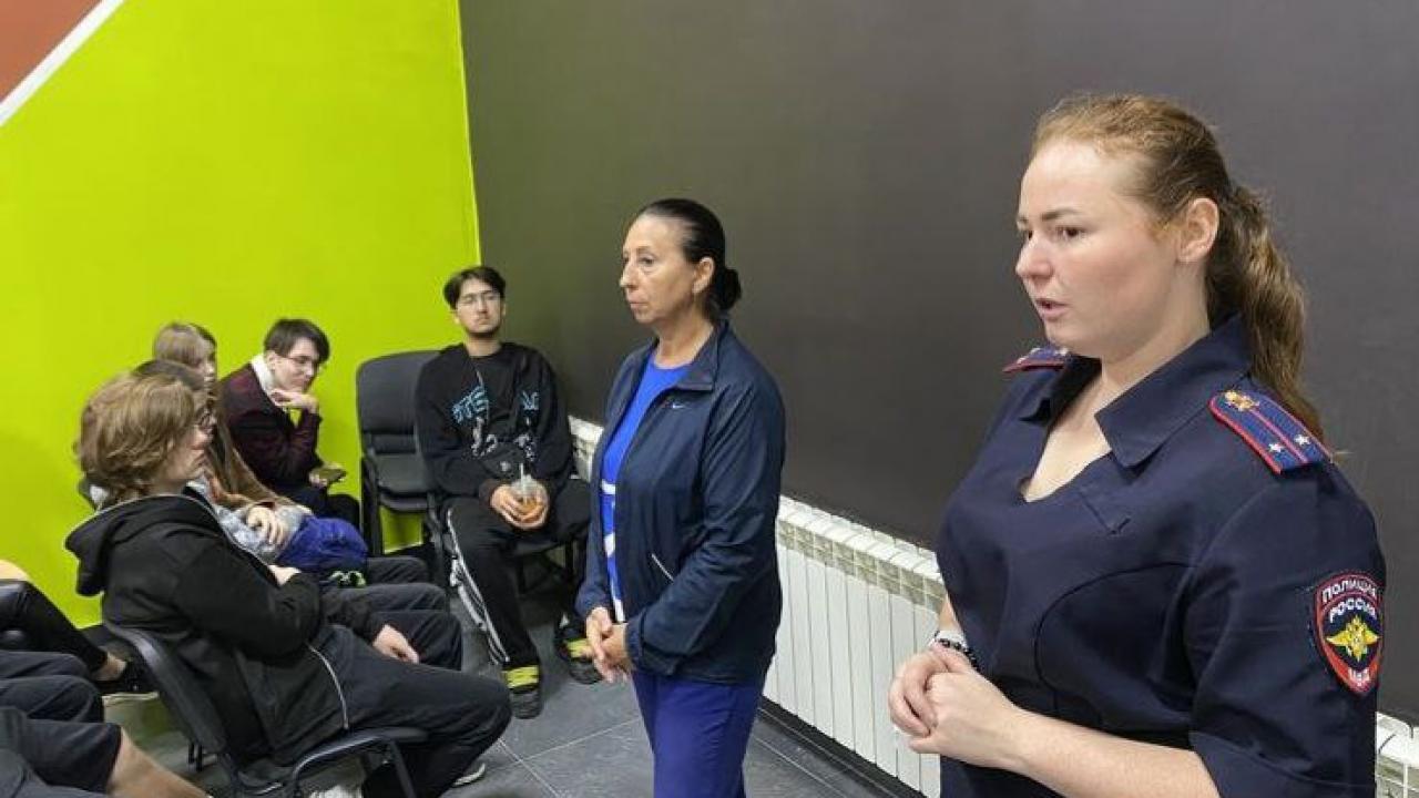 Обнинские полицейские провели профилактическое мероприятие для студентов — Настоящий Обнинск