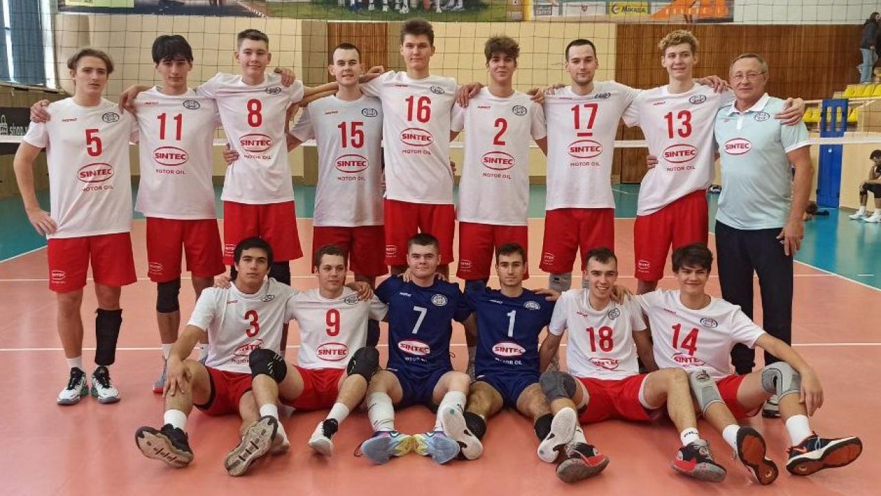 ВК «Обнинск» одержал третью подряд победу на старте сезона — Настоящий Обнинск